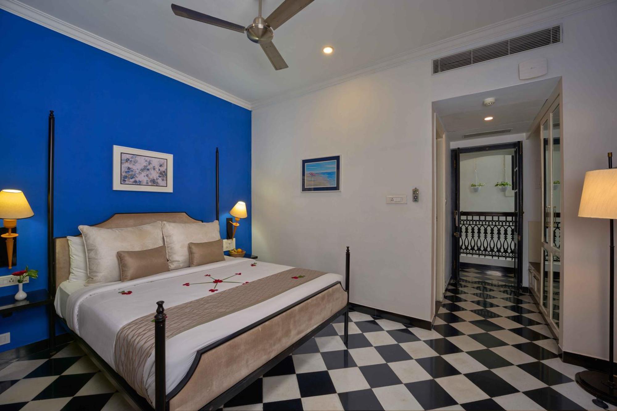 The Old Court House By Abad Hotel Fort Kochi Exterior photo